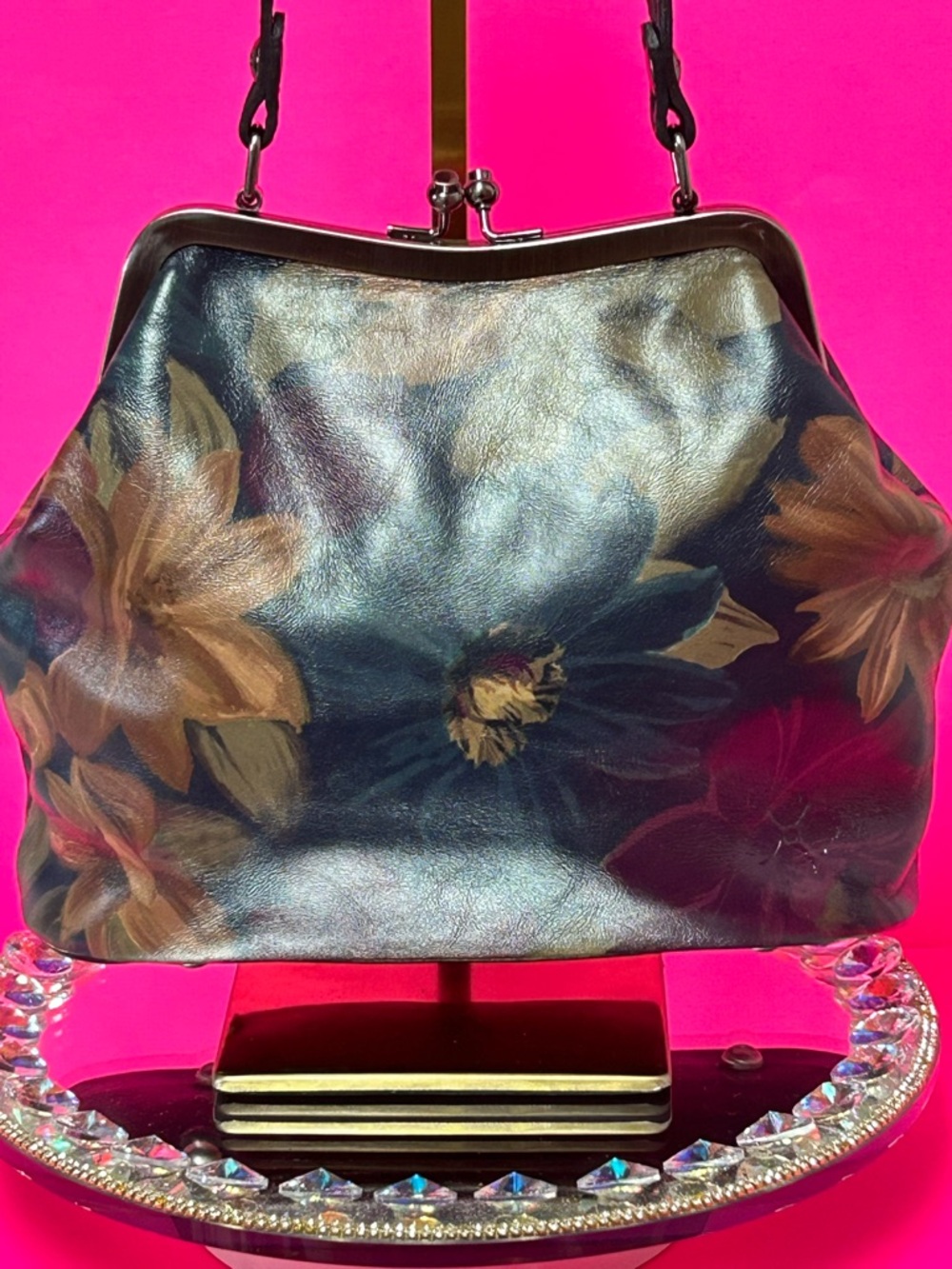 Patricia Nash Vintage Floral Laurel Print Frame-Top Shoulder Bag 11 x 7.5 x 3.5